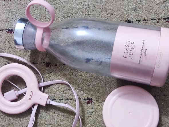 السلام عليكم غراض بالة اوربيه للبيع بيها هواي شغلات حلوه مثل مموضح بالصور غسالة ملابس وتصير تكرمون للاحذيه و فرشاة اسنان كهربائيه ماوس وليزر وخلاط عالشحن وكعب شتوي وخير من الله
المكان كربلاء ***********
