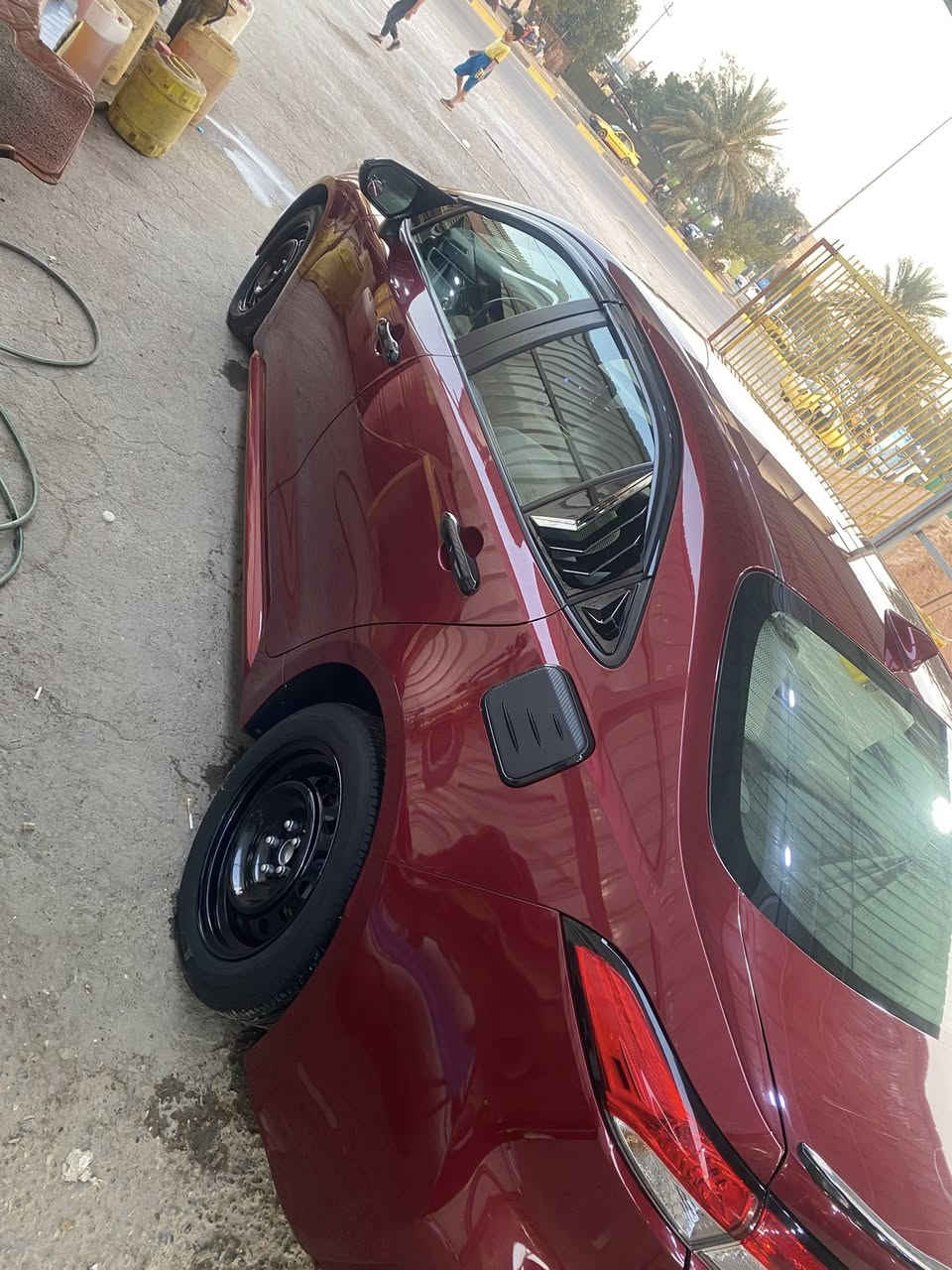 سلام عليكم ك
كولا مديل 2024
رقم بغداد 
داخله امطار لدوسه فقط بدون حادث بدون ايرباك
ماشيه 28
بغداد شارع فلسطين ***********
