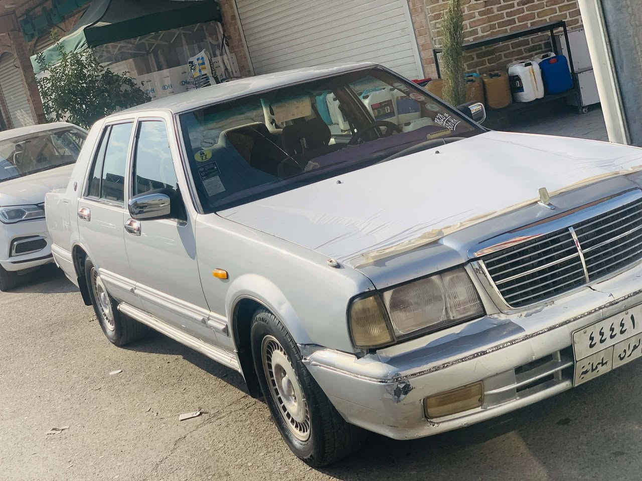 سڵاو سدریک 2001 سەیارەکە دەعموو لێدراوی نیە بەس تۆزێ کاڵ بوونەوەی هەیە  بەشەرتی گێڕوو مەکینە لەسلێمانیم تایەی تازە سەنەوی بەسەر چوە  نرخی 42 گەڵاو معامەلەیەکی برایانە ژ.م ***********
