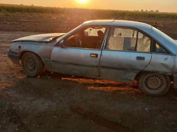 السلام وعليكم وابل وميكة للبيع موديل ١٩٨٩ سنوية عظم عاج تايرات نص عمر وصدر نص ونص كير ومحرك خير من الله العنوان كركوك قضاء الحويجة السعر 10 وبيها مجال للطيبين اتصال على هاذة الرقم ‏‪***********‬‏
