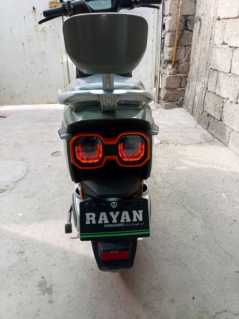 دراجه شحن المعروف بلسوق (ريان ) مستعمل شي قليل جديد كلو شرط بطاريات شركه السعر ٨٠٠ وبي مجال ***********
