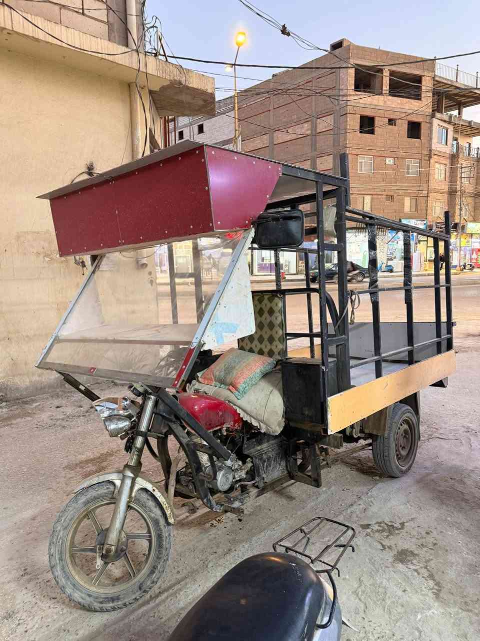 ستوته جمرة موديل 2014 كربلاء اوراق أصولي بحاله ممتازه للجادين فقط الاتصال على الرقم واتس***********بسعر مليون وربع
