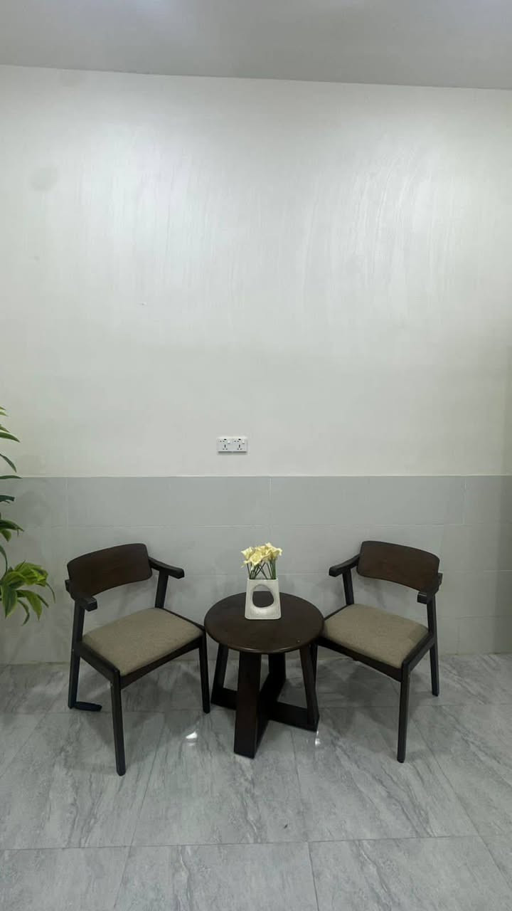 غرفة نوم جديده  + دوشك اصلي هديه = ٥٠٠ الف فقط
كوفي كورنر خشب تركي اصلي ب١٠٠ الف
تيبل لامب احمر خشب تركي ديكوري ب٥٠ الف
ميز طعام زجاج مع كراسي عدد ٢ ب٥٠ الف

العنوان الرمادي شارع فاكرة

 للأستفسار 
***********
