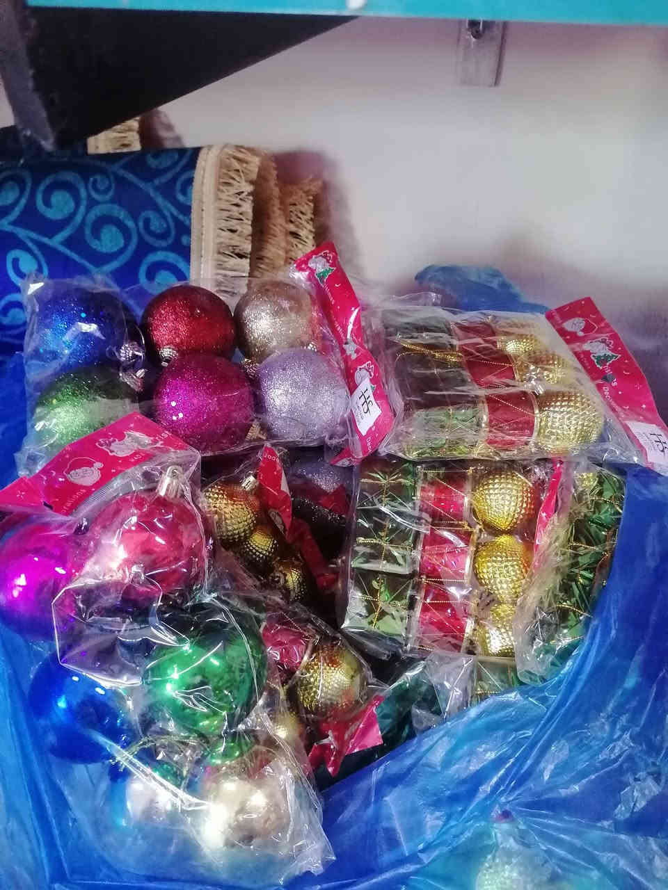 توفر يمنه كلشي يخص الكرسمس 
العنوان النجف
الاشرف ناحية العباسيه الشارع المؤدي لماكولات ضمير نهايته من الجهة اليمني مجاور كوزمتك واكسسوات الملكه 
اسم المجمع 
بركات المرتضى للتواصل واتساب المجمع ***********
