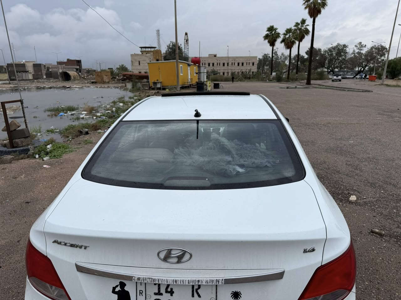 السلام عليكم اكسنت خليجي  موديل 2016 رقم بصره حره نكليزي سنويه 2030 السياره مكفوله كفاله عامه ضربه وتبديل وصبغ محرك 1600 وكير كفاله مواصفات فول حداده وتخم تاير وتبريد مكفولات السعر ٩٤ العنوان البصره شط العرب ***********
