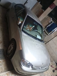 سيفيا موديل 2000 سياره بسمي رقم نكليزي هزه جديده سنويه لل 31 تحويل ثان...