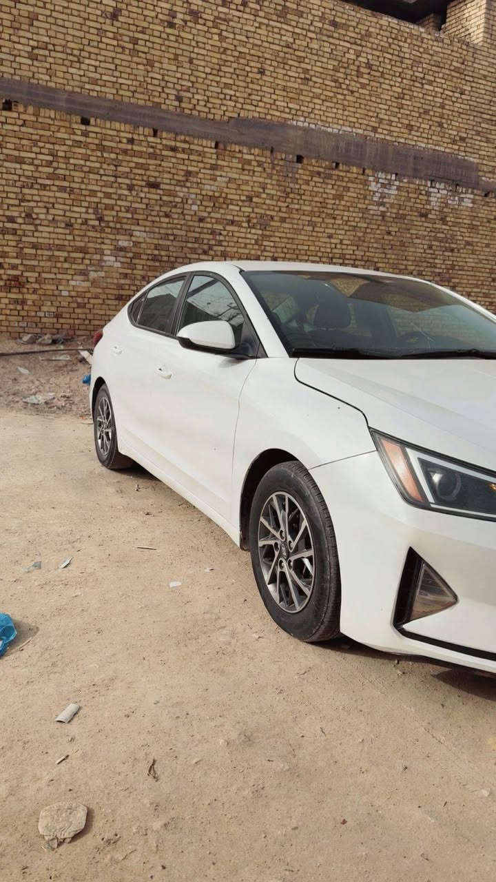 السلام عليكم بيع او مراوس
النتره 2019 أمريكي كفاله عامه ضربه وصبغ وتبديل وبارد وفتح داخله تقرير نسبه خفيفه تعمل وتسير رقم بصره معوقين بعد سبع أشهر صير حره وكالة عامه شرط 

موصفات شاشة جبيرة كامره تحكم فول مثبت سرعة رادارات تحديد مسار انظمة قيادة السيارة جاهزه من كلشي 

السعر 138 وبيها مجال الشراي ناصريه مركز
***********
