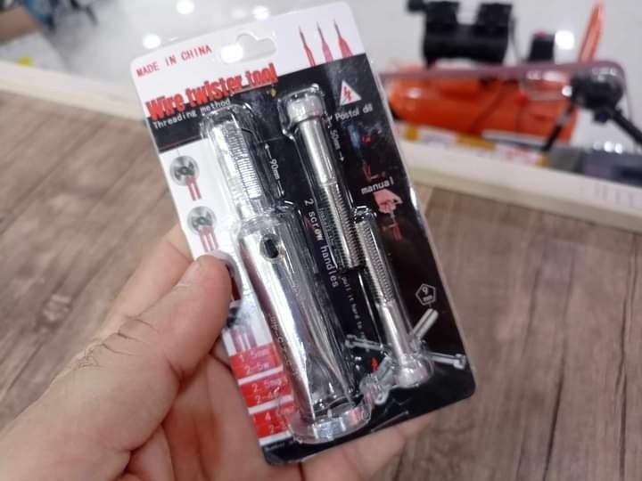 #22440
اداة قشط وايرات قاشطة وايرات و تجميع وايرات مع بعض يشتغل على دريل و يدوية 
سعر: 5 الف


**إذا كنت صاحب هذا الإعلان وتريد حذفه لأي سبب، رجاءا أرسل رسالة إلى الدعم الفني**