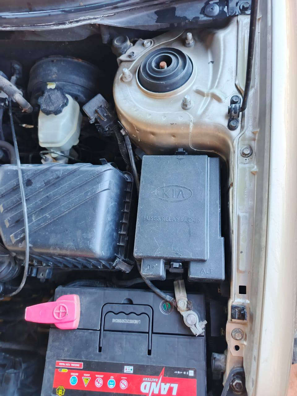 السلام عليكم كيه سيراتو للبيع موديل 2008خليجيه مكينه 1600دوش رقم واسط نكليزي باسمي السيارة كفاله عامه من الضربه مصبوغه عام لغرض جراد جماليه اخوان شرط لا معجون لا ضربه فقط صبغ شواصي لغود كلهه مكفوله كير ومكينه جدد تبريد عالسويج شغال كهربائيات كله شغاله بلادي تخم تاير حداديه اخوان السيارة جديده مال جناي السياره موجوده في كربلاء سعر 73رقم الهاتف
***********
