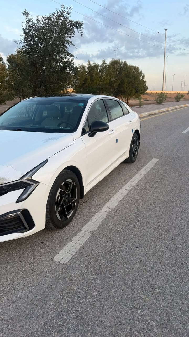 كي فايف 2024 خليجي فول مواصفات ماشيه 30 الف بحاله الوكاله رقم بغداد بأسمي تحويل ثاني يوم بعدها بالضمان السعر 226 $ / ***********
