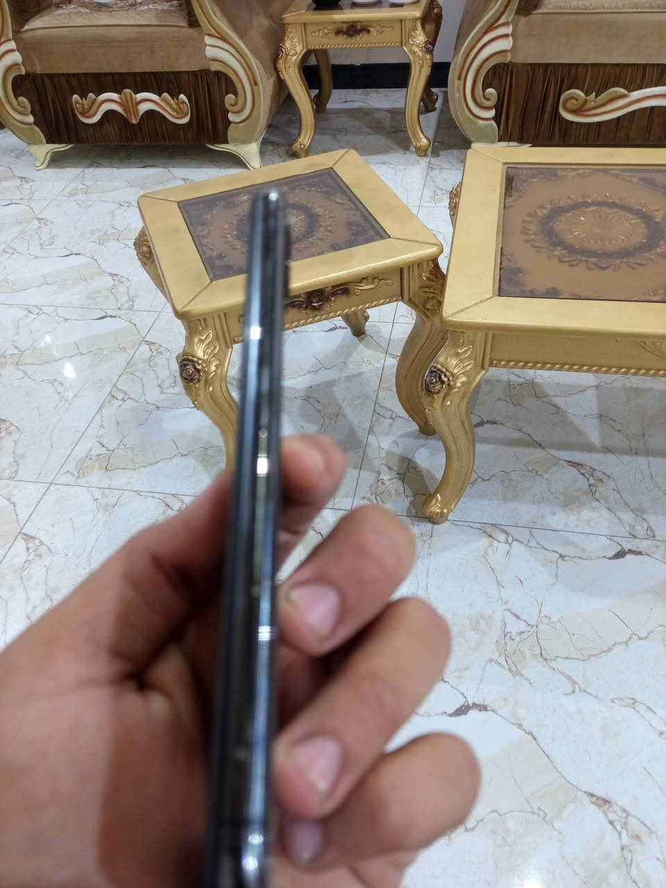 السلام عليكم لبيع اكس ماكس
بسبب الوعود الكاذبة اعاده نشر واحد يكلي امسح منشور جايك وما تكوم ترد 

مبدل فقط بطاريه 100 وشرط شاشه بلادي 
السعر 150 قفل قفل ولمو شراي لا يتعبني مكاني تكريت التوحيد 
لستفسار رقمي ***********
