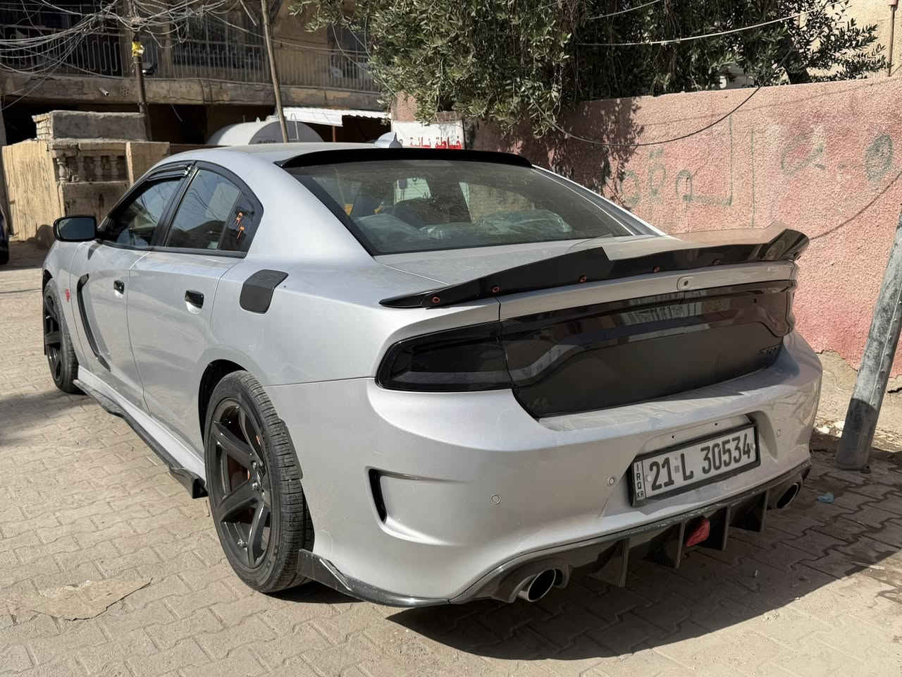 السلام عليكم جارجر  موديل 2021  محرك RT 5700 سياره خير من الله بيه صفحه صبغ وبنيد بدون دواخل ماشيه 82 مكان السياره بغدادالمحموديه السعر 177 قفل 
***********
