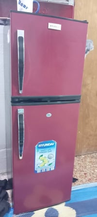 ثلاجه • مستعمل • للبيع
