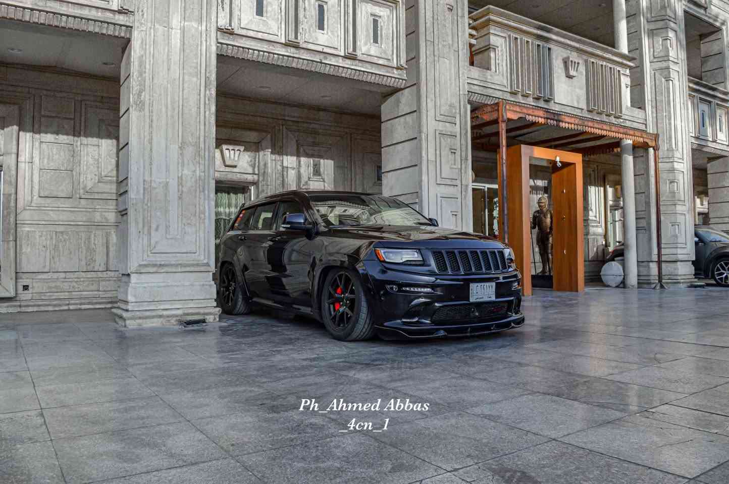 السلام عليكم ورحمة الله 💐
سيارة مميزة ومصروف بكد سعرها ( السيارة اصل srt 8 )
السيارة 850 حصان 
عليها 
 🔥supercharger whipple 2.9 L 
——————————————————
معدلين عليها تزويد من شركة hpp
Stroker kit packeg ستروكر كت كامل 
بساتم - ذراع - كام شفت - رولات 
عليها هدرز 
كزوزات كورسا اصل 
السيارة من ال A to Z مرتبة 
تعديل وتزويد وبرمجة البطل مصطفى ايكل 
شباب السيارة وارد امريكي فول مواصفات للاخير ١/١  ( موديل ٢٠١٥ - ماشيه ٩٣ ميل 
ابرز المواصفات 
- رادار امامي 
- ⁠بنوراما 
- ⁠كشنات كنتار وسقف شامو 
- ⁠كشنات تدفئة تبريد 
- ⁠سقف روز رايز 
- ⁠جنطة كهرباء 
- ⁠تشغيل عن بعد 
- ⁠كير تبترونك - شفتات 
- ⁠مري قلاب 
شباب السيارة فول مواصفات للاخير اعلى مواصفات بال srt (ضرر السيارة بسيط ) 
بدون اي دواخل وصور امريكا موجوده الي يحب يدزلي ع الواتس اب  

السعر. 245$ وبي مجال 
شباب السعر كلش مناسب 

مكان السيارة بغداد - حي الجامعه 
للاستفسار.  ***********☎️
السيارة جميلة جداً مشاركة ببرنامج 
 Arab GT special cars 
رابط الحلقة الي يحب يشوفه
