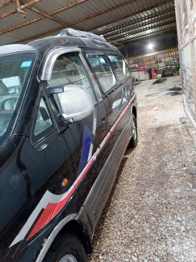 سلام عليكم ستاركس للبيع موديل 2005 رقم بابل نكليزي محرك مفتوح كير عادي محرك بي تبخير  سعر اتصل وبيك خير ودلل ***********
