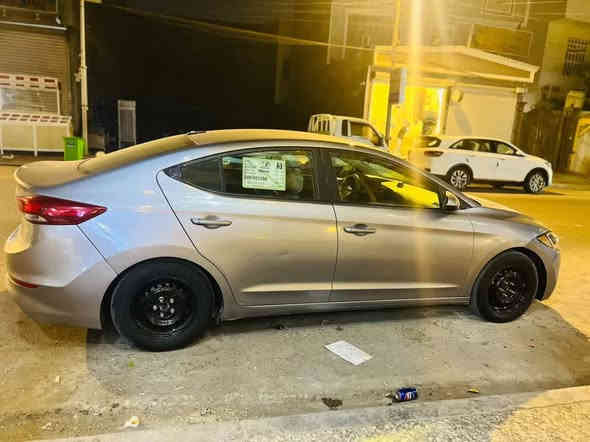 انتر مديل 2017وراد امريكي بدون حادث غرق لا ضربه ولا معجون ولا صبغ تحويل ثاني يوم رقم نكليزي بسمي بيه مكانات بارد *********** 115$ بيه مجال
