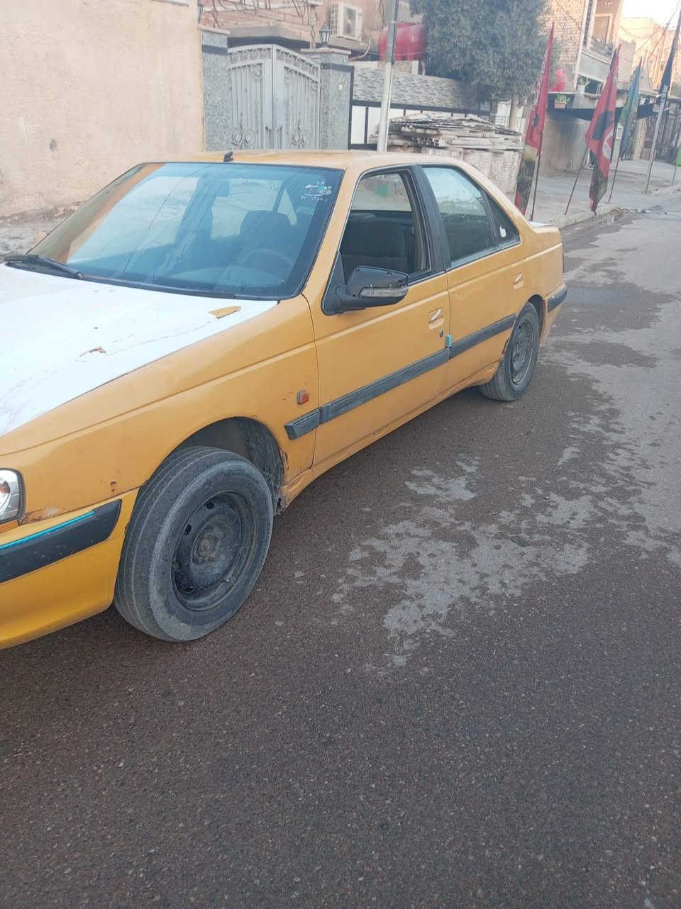 بيجو بارص 2015 مبدل جاملغ امامي ايسر 
تبريد شغال ثلج 
سعر 36 وبيه مجال 
عنوان الامين الثانيه
الهاتف .***********
