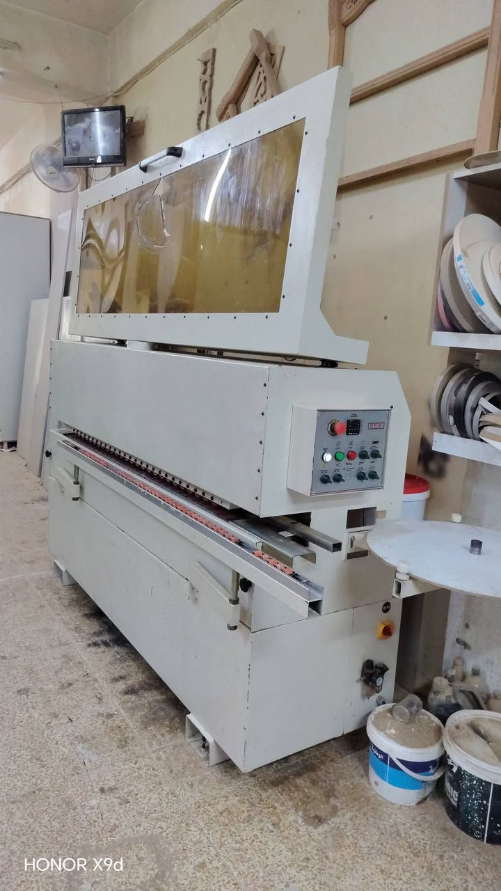 مكينه PVC تركي ٣ مراحل شغاله ما طورات كلو اصلي ما ملعوب بيها كلو تمام مكان موصل *********** خاص. مفتوح واتساب سعر مناسب
