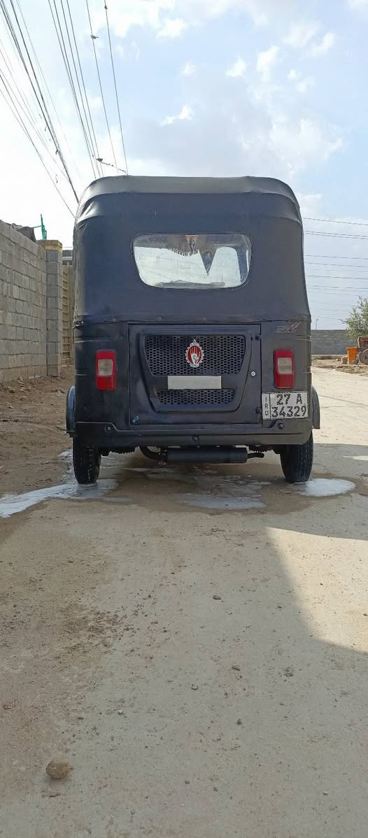 سلام عليكم تكتك للبيع 22 رقم وسنويه رقم ذي قار تحويل ثاني يوم
تكتك كفاله كشر ومكينه شرط لا صبق ولا معجون بس دوس معمرات 
سعر 8300  
مكاني ناصريه قضاء الدوايه 
شراي خابر *********** وتدلل
