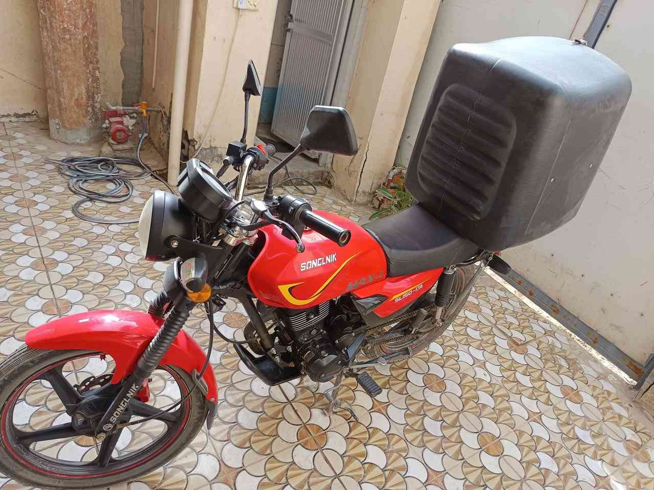 دراجه سونك للبيع موديل 25
السعر 850وبي مجال 
***********
