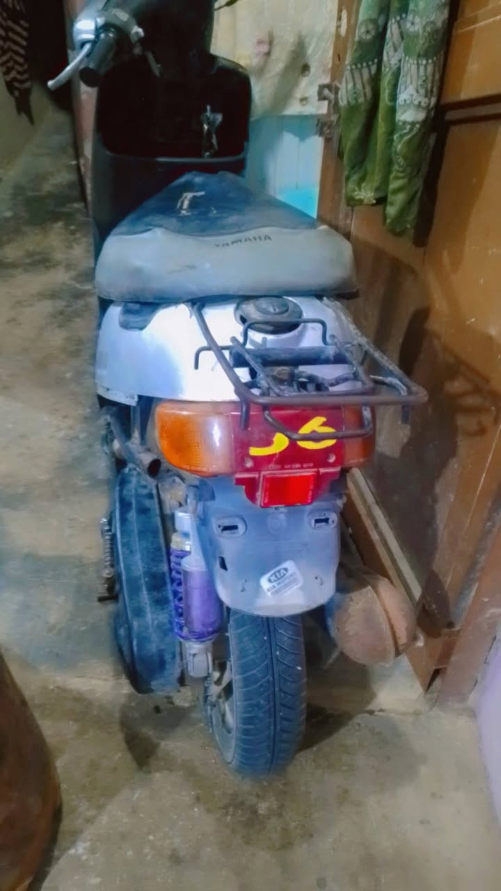 دراجه للبيع شغاله سلف هندر كهربائية شغاله شاصي مكفول سعر 150الشراي اتصل ***********
