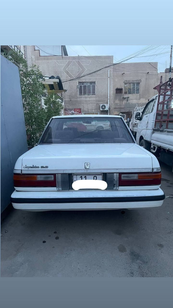 سلام عليكم سوبر ٨٤ لبيع محرك كير بلادي بيه جاملغ صبغ دواخل بلادي تخم تاير صدر مامي خلفي جديد رقم بغداد انكليزي شرط تحويل سعر ٦٠ مكان بغداد الحبيبه رقم الهاتف ***********
