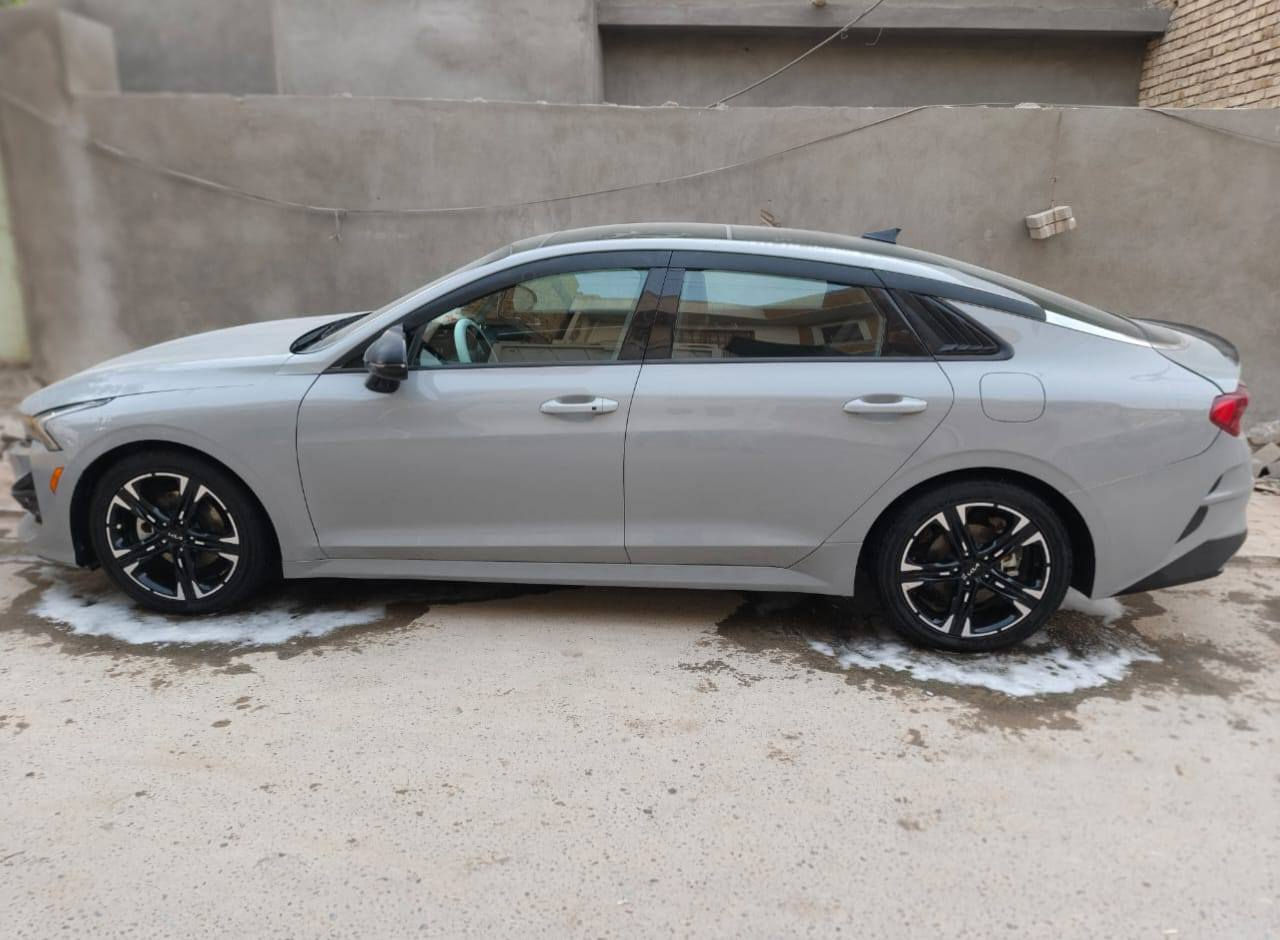 مكلف بنشر رقم صاحبها بمنشور تفاصيل وسونار مذكورة
سلام عليكم كي فايف موديل 22 فول للاخير ماعده تدفئه كشن بنيد مبدل وقبق جنطه نفسه معدل ومواصله للحوض ضربه معوقين بعد سنه وصير حره رقم قادسيه مراوس اوبتما 20 او سوناتا 21 *********** مكان دوانيه
