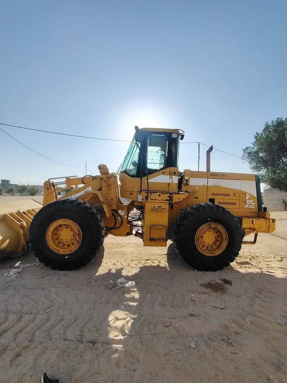 سلام عليكم مكلف بالنشر مكينه للبيع مديل 2010 كفاله عامه ***********
