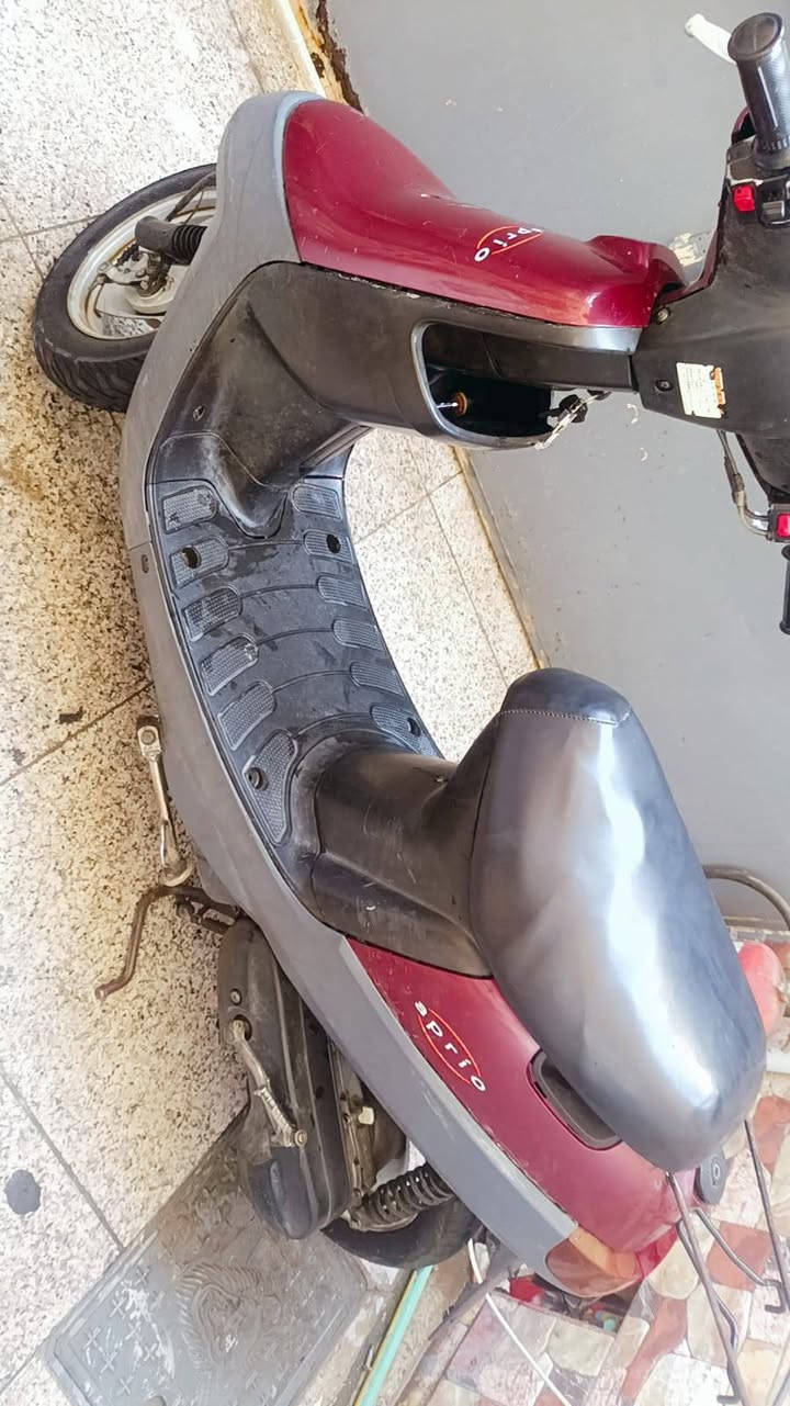 السلام عليكم ورحمت الله وبركاتة

دراجه ستين خبط مكينه ممفتوحه نقص
 بسيط باتري ولايت امامي  سعره 325 مكاني بغداد حي القاهره 

***********
