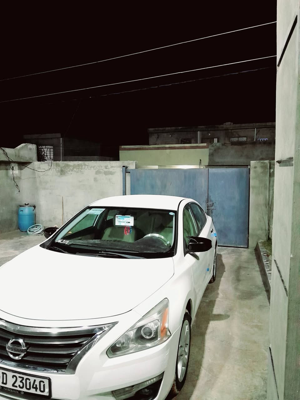 من رخصه الادمن
نيسان التيما موديل 2015وارد خليجي
SVمواصفات
حساسات 360
السياره مابيهه قطره صبغ كلين وسونار مرفق بلمنشور 
السياره نضيفه احلى من الصور 
السياره رقم سليمانيه انكليزي 
سنويه لحد2030
تخم تايرات جدد 
كير مكينه بشرط 
لون ابيض ثلجي
سعر 138وبيها مجال 
عنون ديالى جلولاء
الاستفسار على الرقم الخاص مغلق***********
