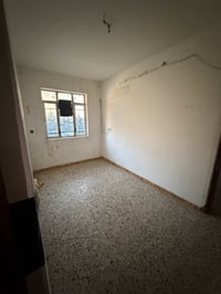 المشرق للتطوير العقاري 🏗️  شقه الايجار🏤  استقبال +مطبخ + خدمات + غرفه ...