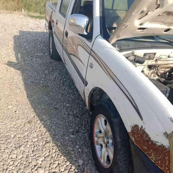 سلام عليكم سياره بيكم صيني 2005 كير محرك مكفوله السعر 20الرقم ***********
