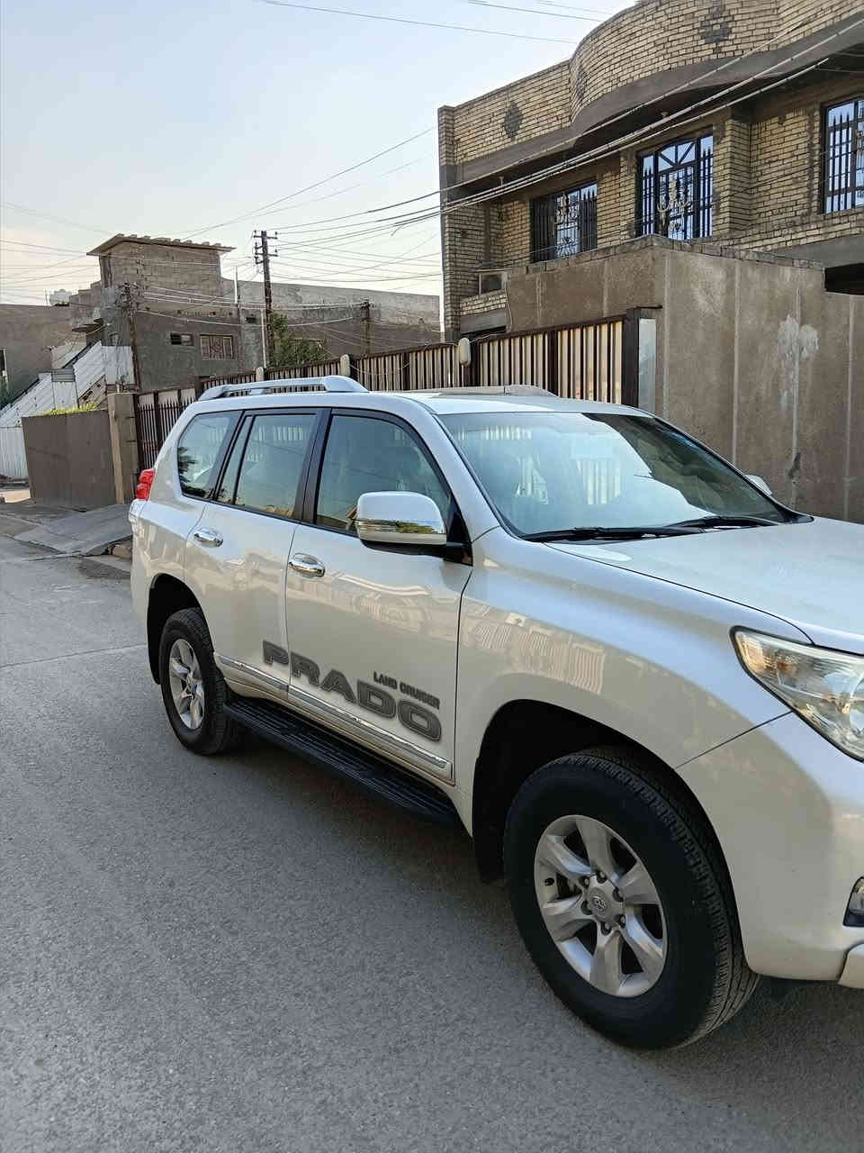 السلام عليكم برادو ٢٠١٣مكفوله كافلة عامه كله عله وضع الشركة بيها بارد قليل مكينه ٦سلندرقمي بغداد  باسمي السعر ٢٩٠  مكاني الزعفرانية ***********
