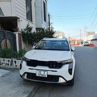 كيا سونيت 2024 ضمان كيا الدولية  ماشية 6 الف  بصمه تشغيل عن بعد  بصمه ...