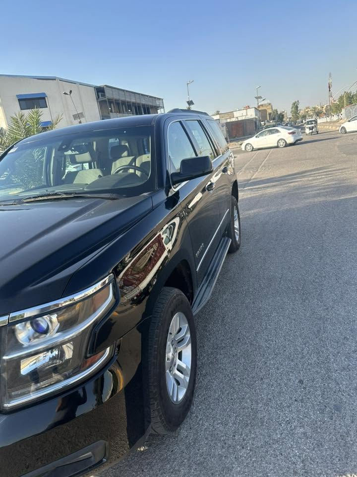 السلام عليكم
تاهو موديل ٢٠٢٠ LSخليجي
ومعرفة مواصفاتها 
كشنات كهرباء 
گير ١٠ نمر
حساس امامي خلفي
بيها تبديل جاملغ لون اثر طخة
والبنيد انصبغ 
وبارد جاملغ خلفي كلش قليل ميبين
كير محرك دواخل مكفولة 
رقم بغداد باسمنه
ماشيه ١٨٠ كيلو
السعر ٣١٠$
اتصال ***********
