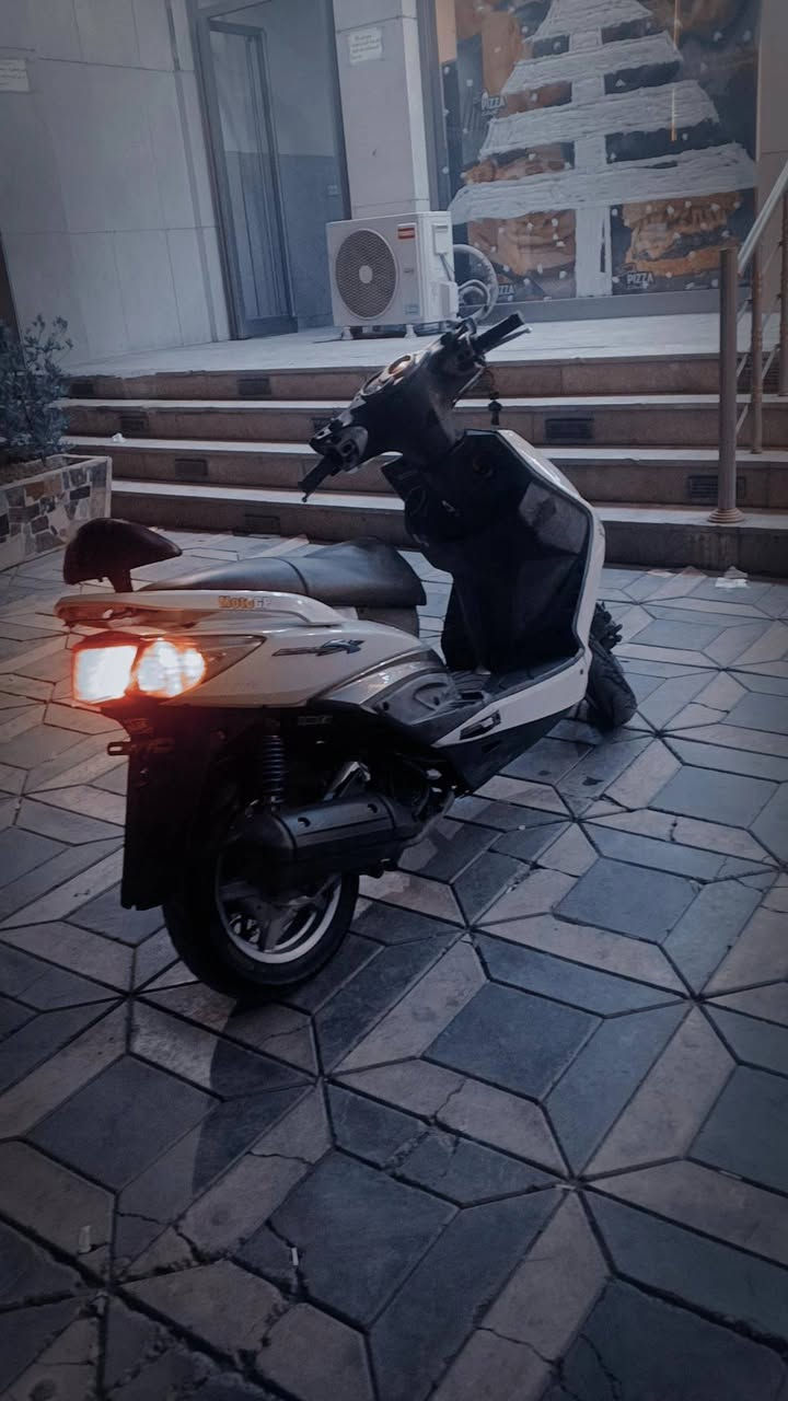 شعدك مراوس نزل سلام عليكم سكنس فحل نوزل دراجه كفاله عامه من الزلق مكينه بلادي كلشي بلادي بيه بس صالنصه صجميه اريد اراوسه بلد او فحل مزود بغداد الشعب ***********
