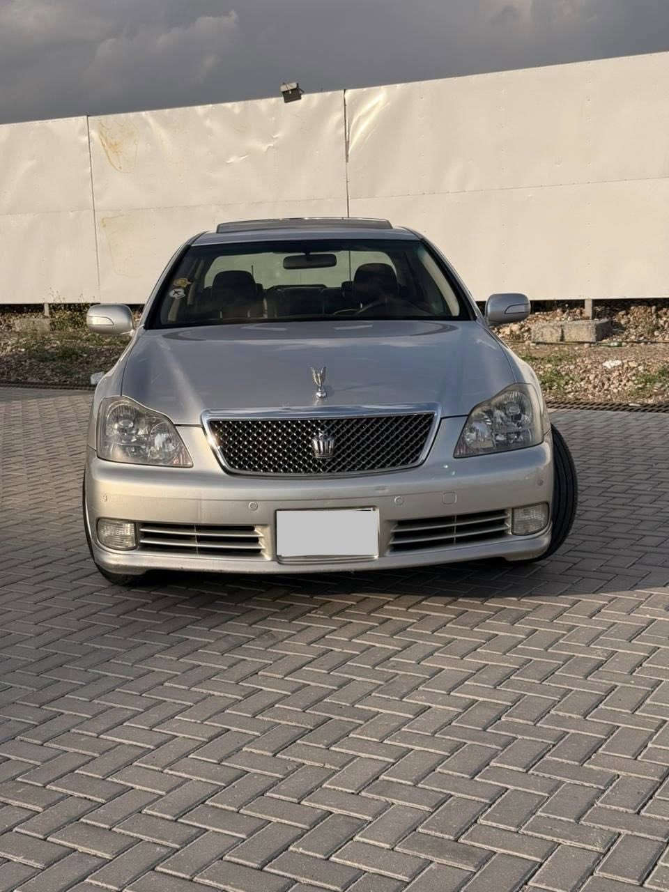 شاهینه ساخ 2005 182

جلد 
سلايت
هیتەر
ئاوینە ئیشارەت
حاسه پێش و دوا
ديفيدي
٦ سیدی
ئاوينه ئیشارەت
گێر و مەکینە بە شەرت
تەق و ڕەقە بە شەرت
سيستمى دەنگی یابان mark levinson
ئیمپری فایەر ٣ فیشە و هەموو تویتەرەکانیبئیش دەکا
هیچ گلۆپی خللی نیە

هایدرۆلیکی گیر گۆراوە
پێشی کامل سیرفس کراوە
کامل دەبل و لەوی کراوە بە ڕۆیال 
٤تایەی لۆک ئەسڵ 
بێ مەسرەف هەموو مەسرەفیکی کراوە 

کۆدی بۆ کراوە

٣پارچەی بۆیاخی ئەوروپا 
٢ دەرگا و جەمەلخی دوا

نرخی ٨٥ وەرقە
کەلار 
***********
