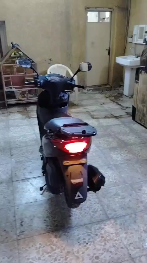 سلام عليكم دراجه اكزز ياباني دراجه ربه ماخذهه مكفوله من كلشي عارضها مليون وبيه مجال حي اور رقم  ***********
