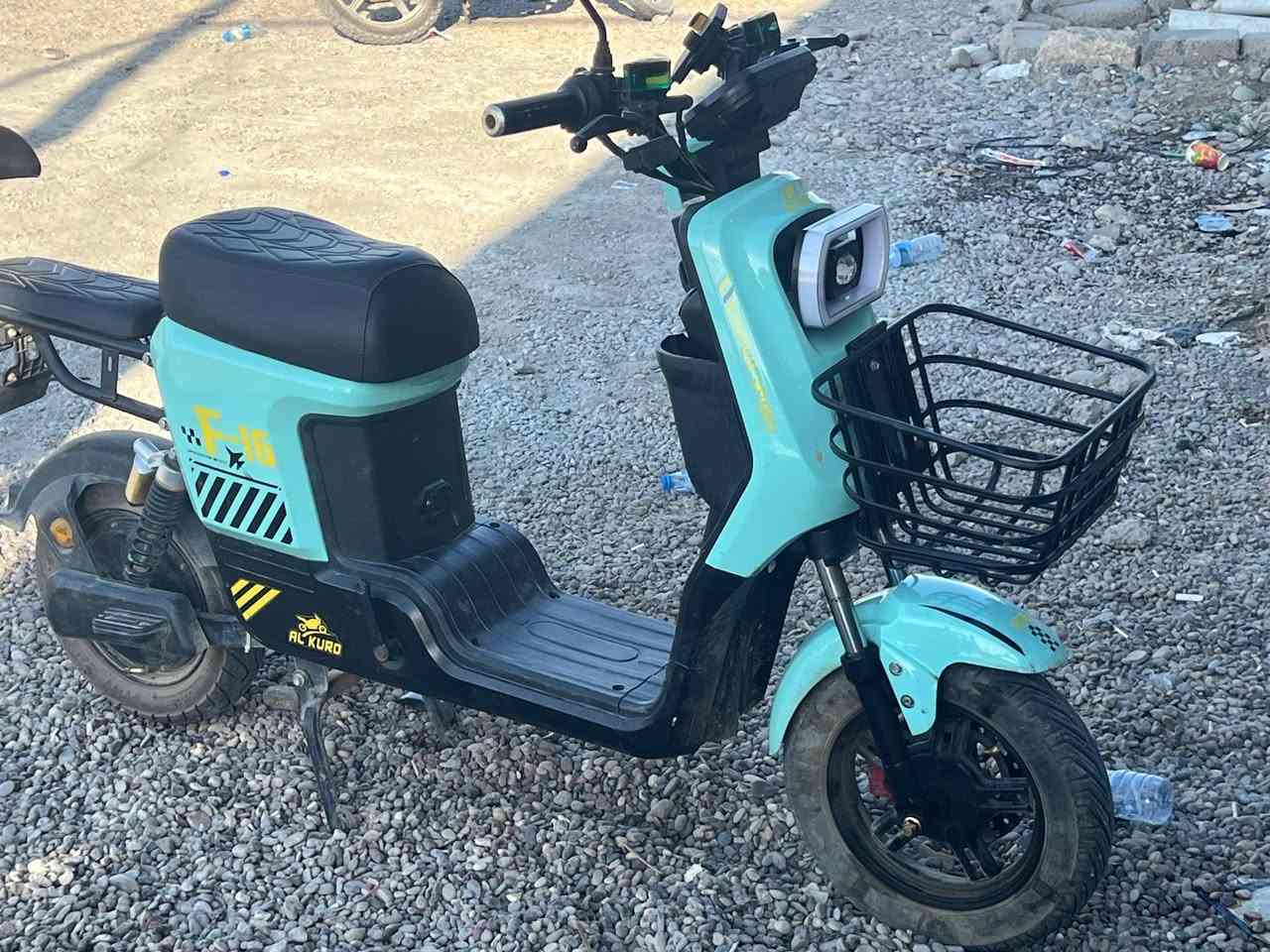 السلام عليكم
موطور شحن 
F16 
جديد 2026
شرط بطاريات ع فحص.  حجم 32 انبير. 
سعر 475 بيه مجال قليل 
متواجد خاص.


**إذا كنت صاحب هذا الإعلان وتريد حذفه لأي سبب، رجاءا أرسل رسالة إلى الدعم الفني**