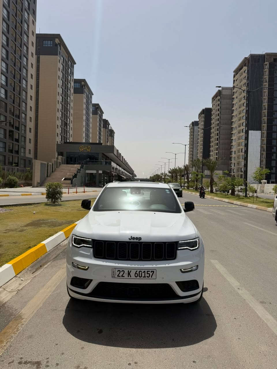 جيب لمتد X وارد امريكي
موديل 2019
حادثها جاملغ وباب كلش بسيط مصبوغ نص جاملغ وربع لباب ممبدل ايشي بيها كل القطع بلاديه وصور الحادث بل منشور ( بدون ايرباك ) 
ماشيه 80 الف ميل 
فول للاخير رادار وبانوراما 
سياره جاهزه من كلشي مابيها اي نقص رقم اربيل تحويل ثاني يوم 
مكانها بغداد حي الحسين
للاتصال ***********
