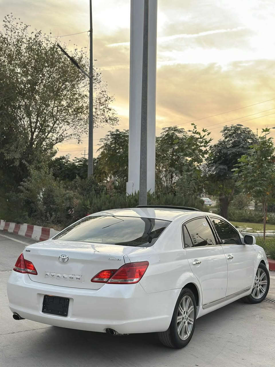 slaw la addmin❤️
toyota avalon 2007 
تۆیۆتا ئەڤەلۆن ٢٠٠٧
پێشی کراوە بە ٢٠٠٩ 
فوول فوول مواسەفات
ڕەقەم یەک جوان و تایبەت🤍📦
بێ تەقەوڕەقە توند و تۆڵ و بێ حەیب✅
گێڕو مەکینە بەشەرت
دەحمو لێدراو و سەقف بەشەرت
کۆد و بارکۆدی وەرگیراوە بەناو خۆمە ✅
سەیارەکە لۆک ماوەتەوە ✅📦
ناو زەرد 
کوشن سارد و گەرم 
تەبرید  ساردو گەرم مەزبوت
بەسمە وسڵاید
لایت زینۆن کامل 
 تایەو ویل لۆک
سەیارەکە خۆی دەدوێ وەسفی ناوێ
بڕاوەیە
نرخ٦٥کەمێ مەجالی برایانە
موشتەری ئەت خەمە سەر چاوم
شوێن ڕانیە 
ژ.م***********
***********
