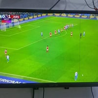 بلازما ٣٢ • بدون انترنيت • مستعمل