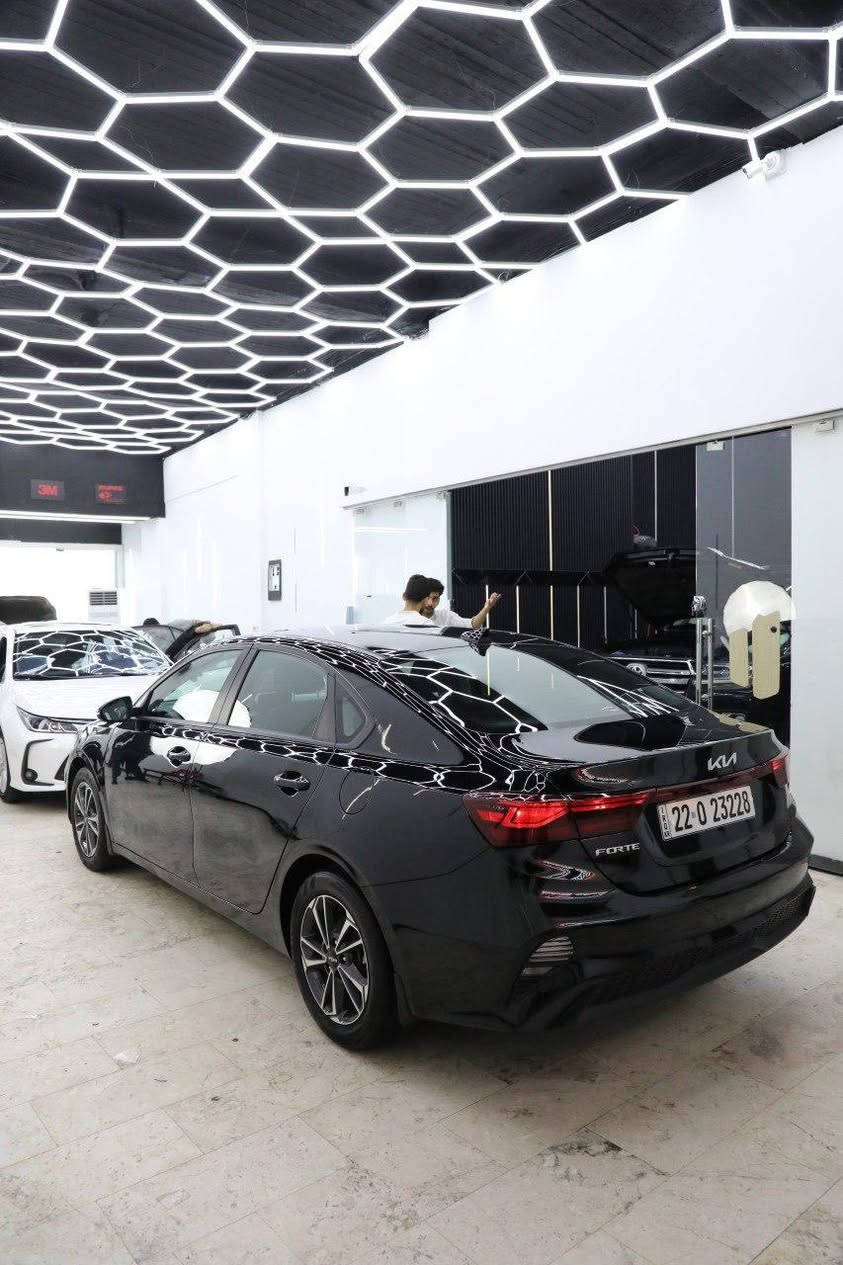 يالله السلام عليكم اخوان عندي كيا فورتي ٢٠٢٤ رقم اربيل الدولي فحص وهزة وسنويه كله جديده قبل ٣ تيام رقمته
دخووول جديد للعراق
مكينة ٢٠٠٠ دوش مكفوله 
الكير مكفوله ماشيه ٢٩ الف مشي امريكا حادثه موضح بالمنشور ليبل واحد عدا البنيد حادثه سطحي من فوك مكفوله مابيه دواخل الشواصي ولغد مكفولات راديترات الشركه  
وصبغ بايتين امبينات بالحادث ضرر بسيط 

مواصفاته معروفه ويل كب تحكمات شاشه رادار جانبي وخلفي 
السياره ع وضع الشركة نضيفه ١٠٠٪؜ 

                    ارباكات كله سليمه

السعر ‼️ ١٤٤ ورقه

مكان السياره بغداد الكرخ حي الاعلام ***********
                      
                            ملاحضه 
السيارة وجهازه من كلشي ع وضع الشركة وبالخير ع ياخذه

السعر ١٤٤ $ ورقه
