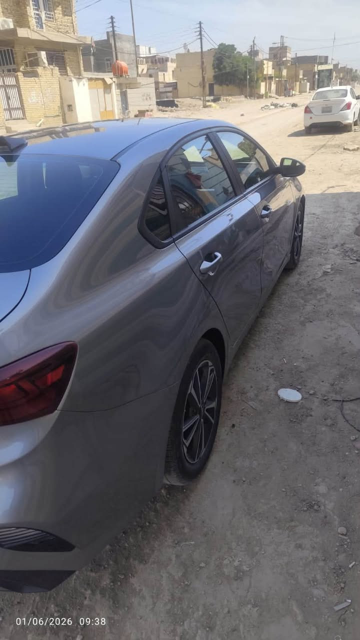 السلام عليكم البيع 
فورتي موديل 24
دخول جديد ماشيه 21
مرقم بابل شهداء 
بارد شبر با الجامع
الحادث قطعه وحده تبديل بنيد
***********
