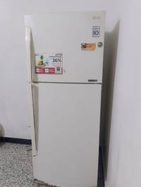 ثلاجه • بخاخ