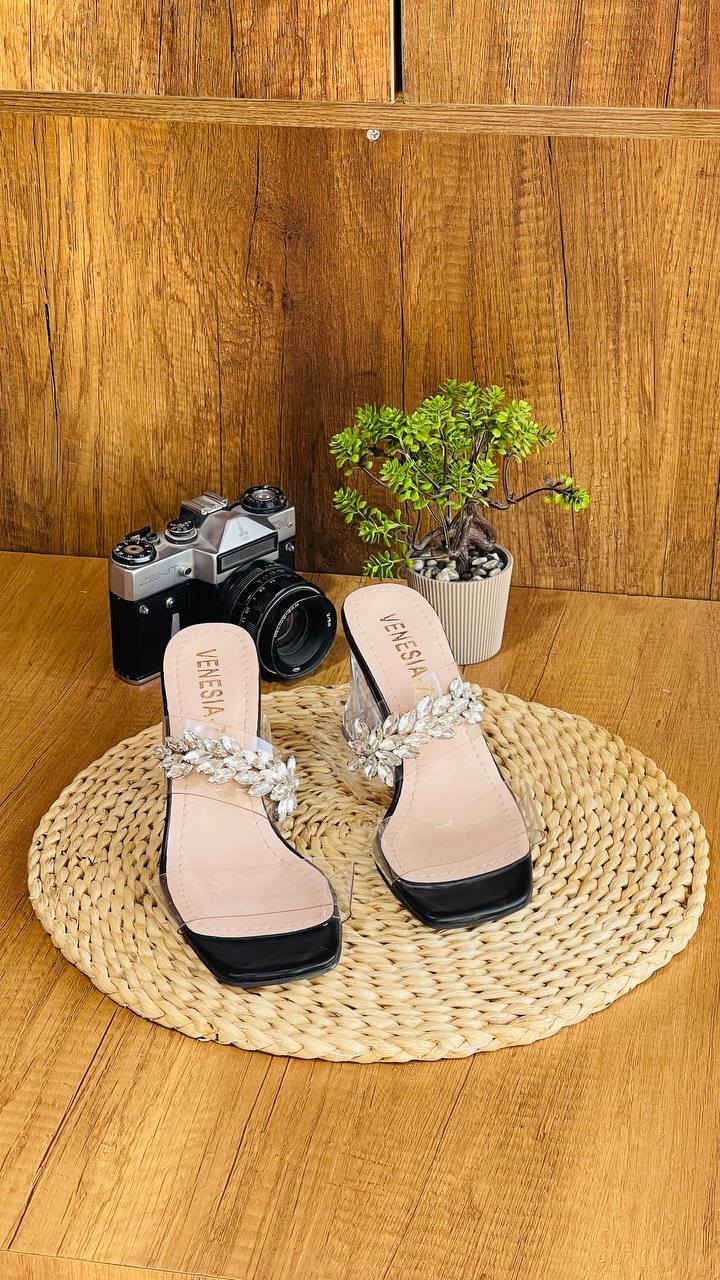 سليبر 10 الف فقط قياسات داخل الصور وتوصيل ٣الف فقط


**إذا كنت صاحب هذا الإعلان وتريد حذفه لأي سبب، رجاءا أرسل رسالة إلى الدعم الفني**