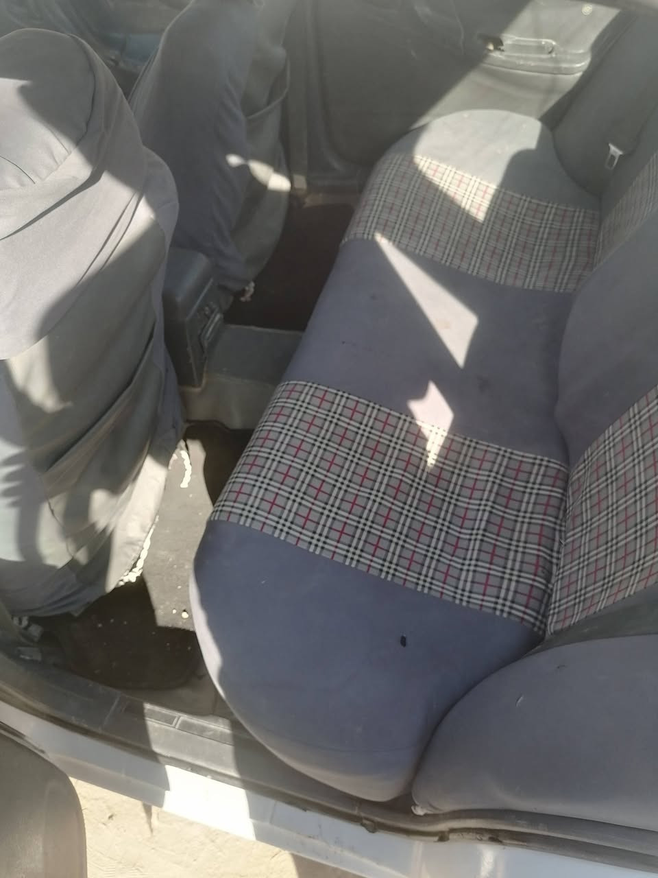 السلام عليكم ورحمة الله وبركاته برنس موديل 1995 كير عادي سعره 31 وبيه مجال ***********👍
***********
