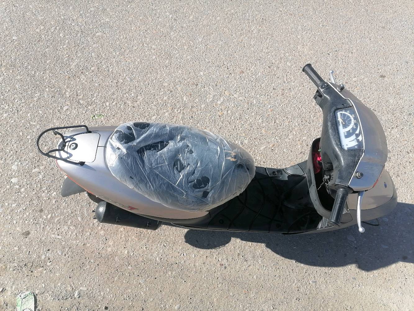 دراجه ساسوكي للبيع أوراق سعر 400لف بيه مجال للشراي مكاني العماري قضاء الكحلاء رقمي للتواصل ***********