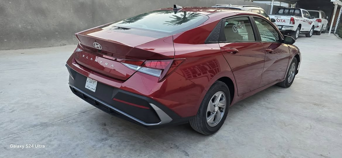 السلام عليكم  
النترا موديل 2024 وارد امريكي 
ماشيه 14000 ميل 
سعرها 143 وبيها مجال 
صور الحادث موجوده 

‭0772 574 9096‬
‭0771 306 2249‬
