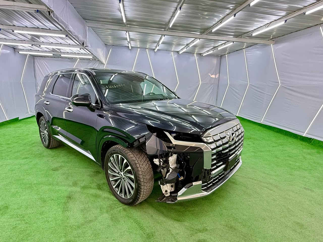 🧿🧿🧿 يرجى قراءة الاعلان بشكل كامل 🧿🧿🧿 

Hyundai Palisade Calligraphy .. 2024 .. 

     👈🏻👈🏻👈🏻 هونداي / بلسايد / بانزين 👉🏻👉🏻👉🏻

  ♦️ السيارة موجودة في الأردن المنطقة الحرة ♦️ 

           ♦️ رقم شاصيها من ضمن التصوير ♦️ 

         

موديل :- 2024 
لون :- كحلي       
قوة المحرك :- 3.8 GDi بانزين 
عداد المسافات :- 26743 mi    
عدد المقاعد :- 7 مقعد نظام سياحي 
مواصفات السيارة :-Calligraphy

      🚗 ضرر السيارة سرقه داخليه السيارة  🚗 

الاضافات :- 👇🏻👇🏻👇🏻👇🏻👇🏻👇🏻👇🏻👇🏻👇🏻👇🏻👇🏻👇🏻 

♦️ شاشة نفكيشن 
♦️ تحكم سرعة 
♦️ تحكم مسجل 
♦️ رادار امامي 
♦️ حساس تغيير مسار 
♦️ لايت زنون 
♦️ كشافات اماميه 
♦️ داخل جلد ابيض  
♦️ تدفئه مقاعد 
♦️ تبريد مقاعد 
♦️ حساسات 360 درجة 
♦️ اشارة جانبية 
♦️ نظام نقطة عمياء 
♦️ فتحة سقف  
♦️ بانوراما سقف 
♦️ تبريد 3 قطع 
♦️ بردات ابواب خلفية 
♦️ اوتو بارك 
♦️ هاند بريك بصمة 
♦️ اوتو هولد 
♦️ مقاعد كهربائية 
♦️ شاحن وايرلس 
♦️ كامرات محيطية 360 درجة 
♦️ حساسات 360 درجة 
♦️ صندوق كهربائي 
♦️ مساج مقاعد امامية 
♦️ نظام اصطفاف الي 
♦️ تدفئة مقود 
♦️ نظام اصطفاف آلي 

و المزيد من الاضافات في عالم ( PALISADE ) 

       🚘 ضرر السيارة كما هو موضح بصور 🚘 

🚦🚦🚦السعرعلى الخاص فقط  🚦🚦🚦🚦
🔺🔺🔺🔺🔺🔺🔺🔺🔺🔺🔺🔺🔺🔺🔺🔺

📍 الفروع:

الفرع الاول :- 

بغداد - البياع - الشارع الثاني - معرض الهاشمي ( سيد سيف الموسوي ) 

‭***********‬ / اتصال او واتساب
~~~~~~~~~~~~~~~~~~~~~~~ ‭
الفرع الثاني :- 

المسيب - شارع السدة - شركة علي الريس ( سيد حيدر المعموري )    

‭ ‬‬‭+964 781 976 7048‬
واتساب او اتصال 
~~~~~~~~~~~~~~~~~~~~~~~
الفرع الثالث :- 

النجف الاشرف - حي الحسين - مقابل بانزين خانه الكرار - سيد خالد الكيشوان - 

‭+964 781 399 9323‬ 
واتساب او اتصال 
~~~~~~~~~~~~~~~~~~~~~~~
الفرع الرابع :- 

الاردن - الزرقاء - المنطقة الحرة - شارع ( 21 ) شمال - شركة علي الريس المعموري ( ابو عبدالله الموسوي ) 

( فريق المبيعات ) 👇🏻👇🏻👇🏻👇🏻👇🏻 

00962791707787 / ابو عبدالله / الاردن 
00962798611811 / ابو محمد  / الاردن 
00962791493166 / ابو احمد  / الاردن 

اي ملاحظات او اي استفسار او طلب صور او مقطع فيديو مصور ل اي سياره يرجى التواصل على الرقم التالي  :- 

00962791311893 / عبدالله الموسوي  / الاردن 

🖋 بإدارة: أبو عبد الله الموسوي

((إن أرضيناك فتحدث عنا، وإن لم نرضك فتحدث إلينا))

🔖 #سيارات_أمريكية #استيراد_سيارات #سيارات_كندية #عروض_سيارات
#الزرقاء #المنطقة_الحرة #سيارات_العراق #سيارات_سوريا #سيارات_الأردن
#علي_الريس_الموسوي #تجارة_السيارات
#موؤسسه_الشهداءالسعودية_الكويت_مصر_العراق_لبنان
